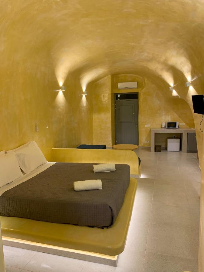M Residence Santorini Conelia Cave Firá Buitenkant foto